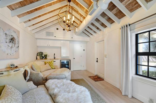 Chandelier, Interior, Living room, Pendant Lights, Wooden Beams, Wooden Ceilings, Wood Texture Flooring