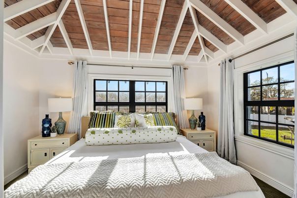 Bedroom, Interior, Wooden Beams, Wooden Ceilings