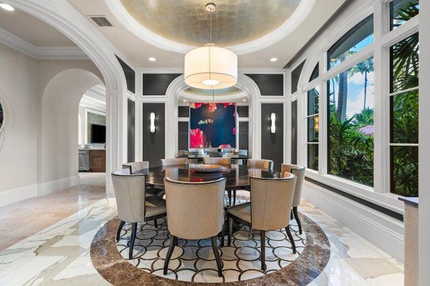 Dining room, Interior, Pendant Lights, Recessed Lighting