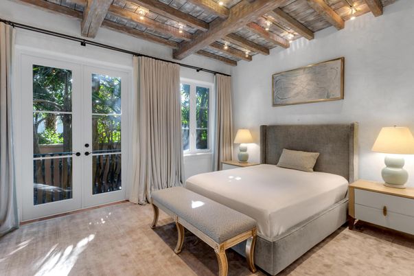 Bedroom, Interior, Wooden Beams, Wooden Ceilings