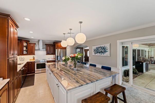 Interior, Kitchen, Pendant Lights, Recessed Lighting, Stainless Steel Appliances