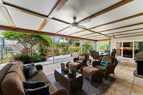 Dining room, Interior, Living room, Sun Room