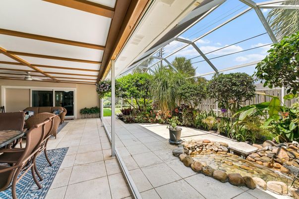 Glass Ceilings, Interior, Sun Room
