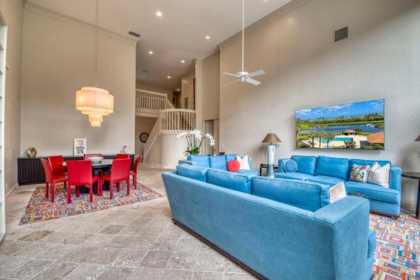 Dining room, Interior, Living room, Pendant Lights, Recessed Lighting