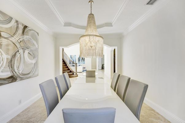 Chandelier, Dining room, Interior