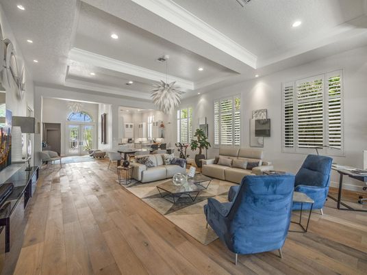 Dining room, Interior, Living room, Pendant Lights, Recessed Lighting, Wood Texture Flooring