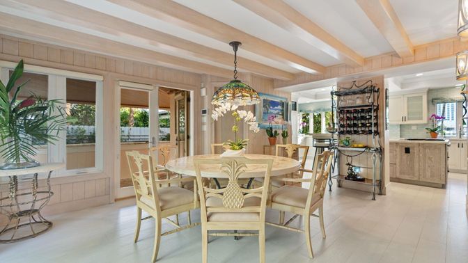 Dining room, Interior, Kitchen, Pendant Lights, Recessed Lighting, Wood Texture Flooring