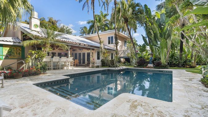 Exterior, Pool, Solar Panels