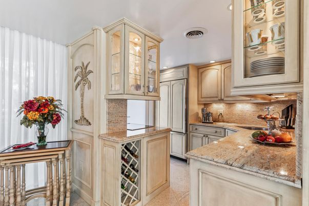 Interior, Kitchen, Recessed Lighting