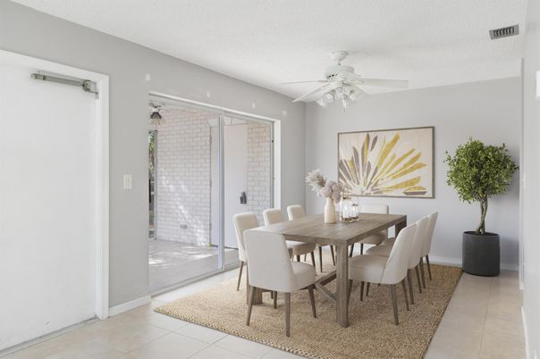 Dining room, Interior