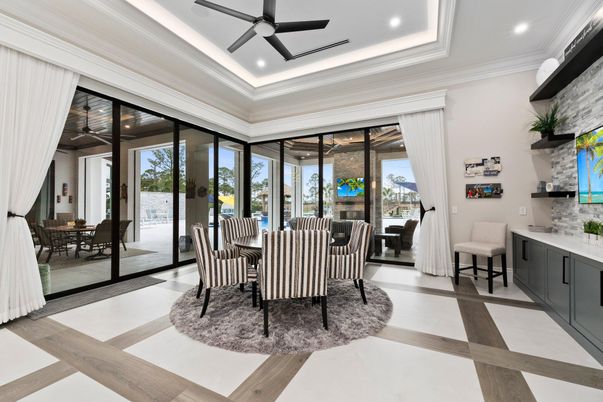 Dining room, Interior, Recessed Lighting