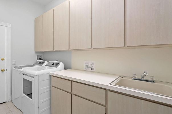 Interior, Washer