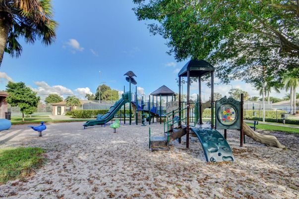 Backyard, Exterior, Playground