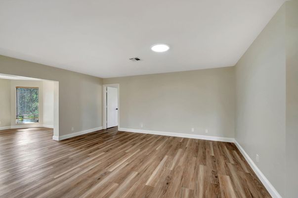 Empty room, Interior, Recessed Lighting, Wood Texture Flooring