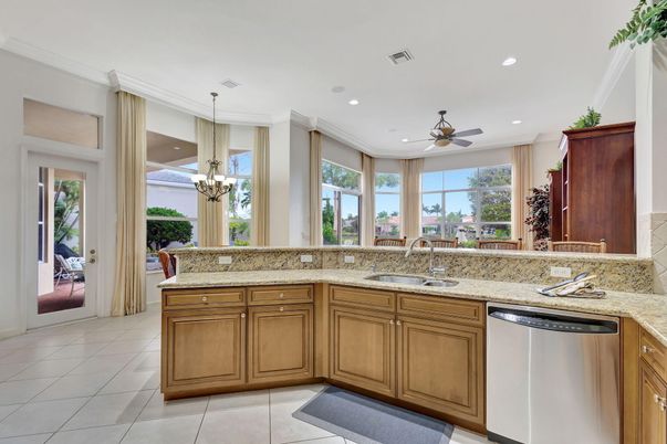 Chandelier, Interior, Kitchen, Recessed Lighting