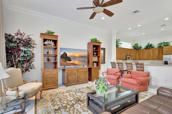Dining room, Interior, Kitchen, Living room, Recessed Lighting