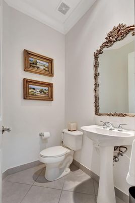 Bathroom, Interior