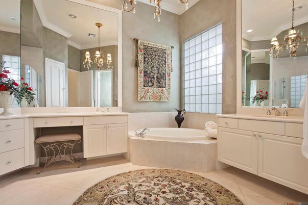 Bathroom, Chandelier, Dual Sink Vanities, Interior, Pendant Lights, Recessed Lighting