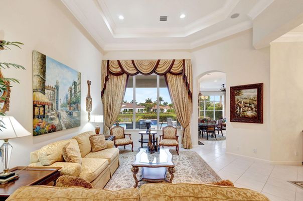 Dining room, Interior, Living room, Recessed Lighting, Water