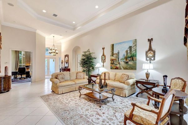 Chandelier, Interior, Living room, Recessed Lighting