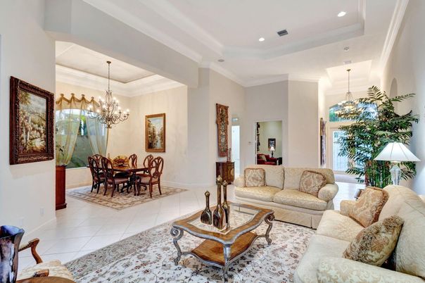 Chandelier, Dining room, Interior, Living room, Recessed Lighting