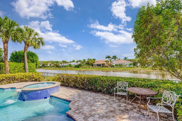 Exterior, Pool, Water