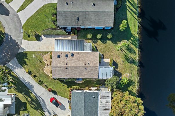 Exterior, Drone