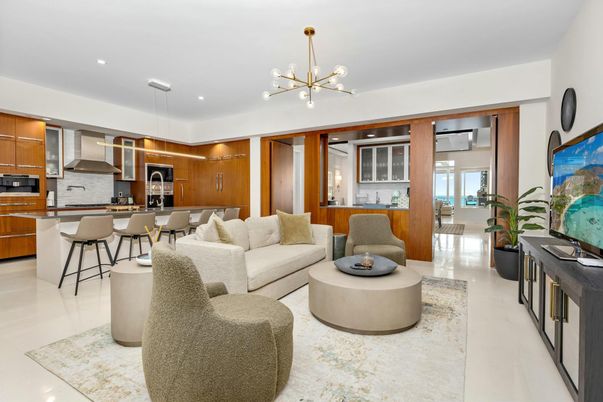 Interior, Kitchen, Living room, Pendant Lights, Recessed Lighting, Stainless Steel Appliances