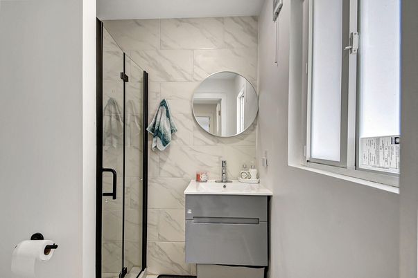 Bathroom, Glass Shower, Interior, Marble Walls