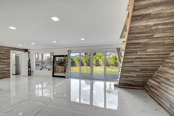 Empty room, Interior, Marble, Recessed Lighting, Wooden Walls