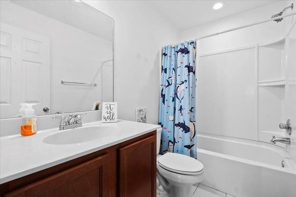 Bathroom, Interior, Recessed Lighting