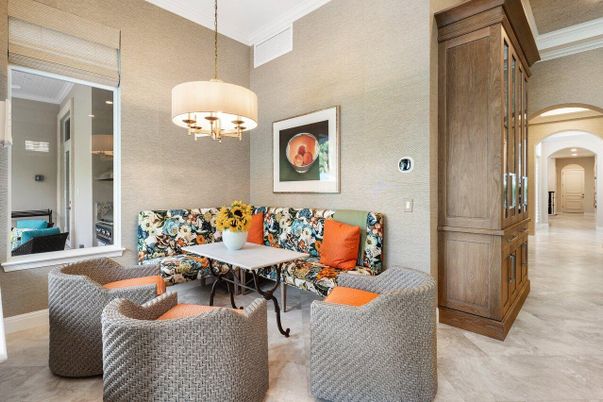 Chandelier, Interior, Living room, Pendant Lights
