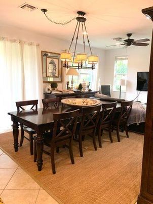 Chandelier, Dining room, Interior