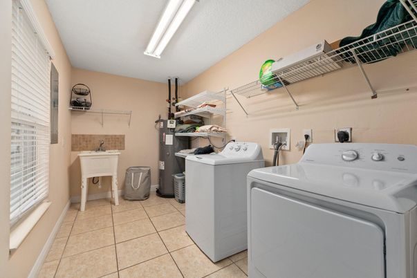 Interior, Utility Closets, Washer