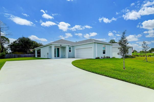 Attached, Backyard, Exterior, Facade, Ranch