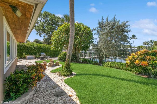 Backyard, Exterior, Water