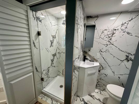 Bathroom, Interior, Marble, Marble Walls, Recessed Lighting