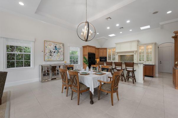 Dining room, Interior, Kitchen, Pendant Lights, Recessed Lighting