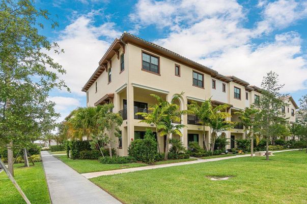 Backyard, Exterior, Facade, Mediterranean