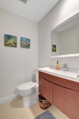 Bathroom, Interior