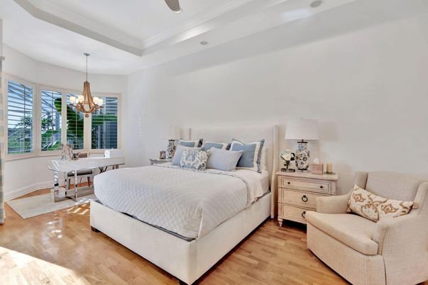 Bedroom, Chandelier, Dining room, Interior, Recessed Lighting, Wood Texture Flooring