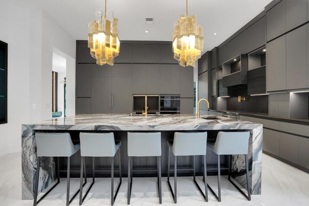Chandelier, Interior, Kitchen, Marble, Pendant Lights, Recessed Lighting