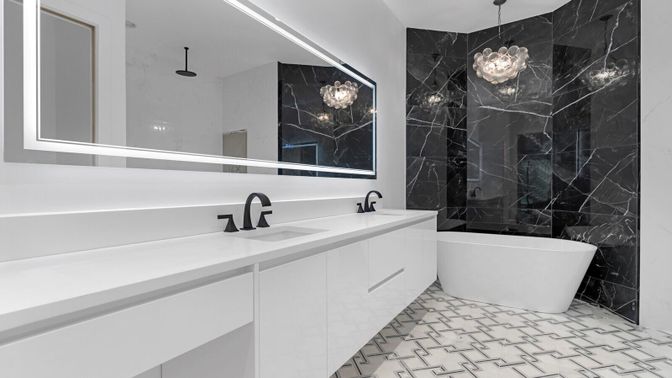 Bathroom, Free Standing Baths, Interior, Marble, Marble Walls