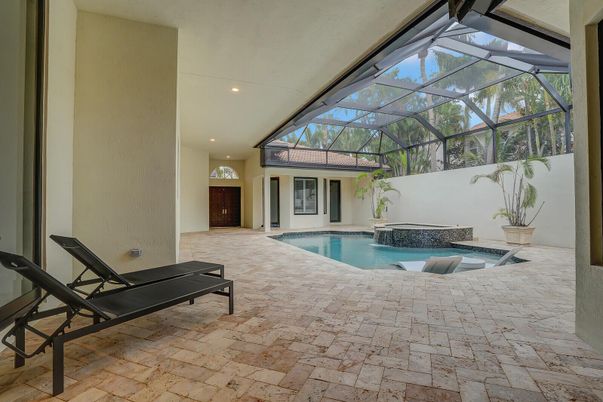 Glass Ceilings, Interior, Pool, Recessed Lighting, Sun Room
