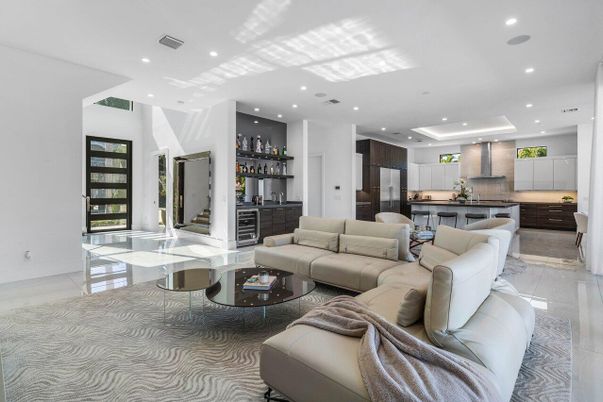Interior, Kitchen, Living room, Recessed Lighting, Stainless Steel Appliances