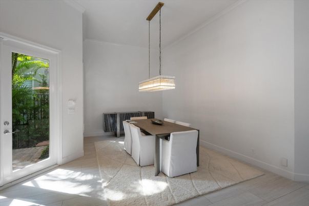 Dining room, Interior, Pendant Lights