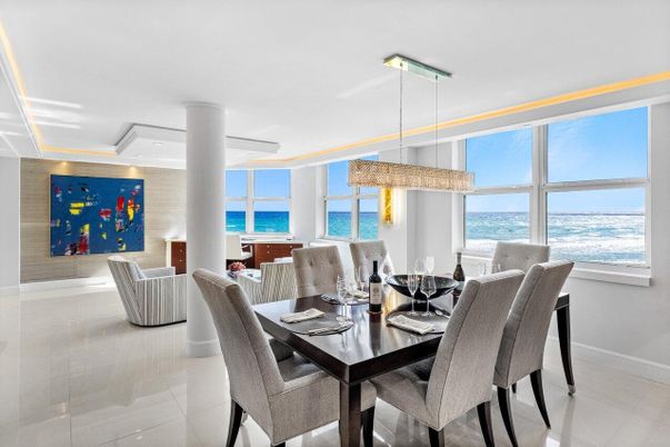 Dining room, Interior, Pendant Lights, Water