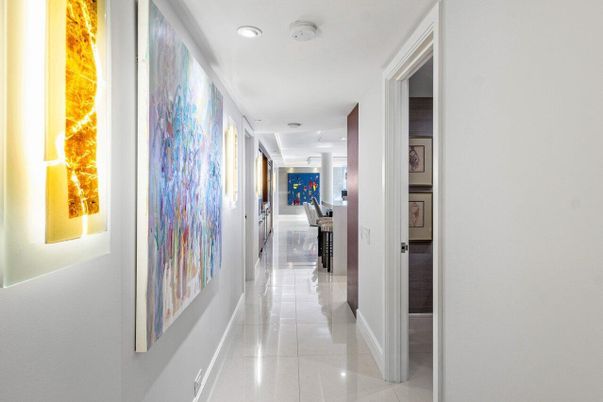 Interior, Recessed Lighting