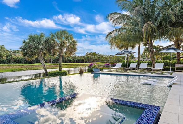 Exterior, Lake, Pool