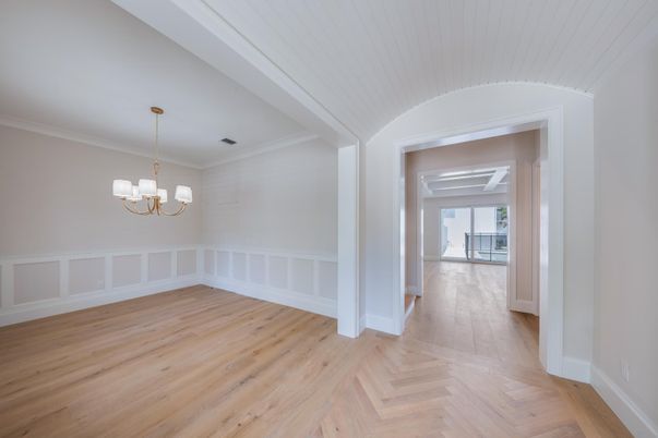 Chandelier, Empty room, Interior, Wood Texture Flooring